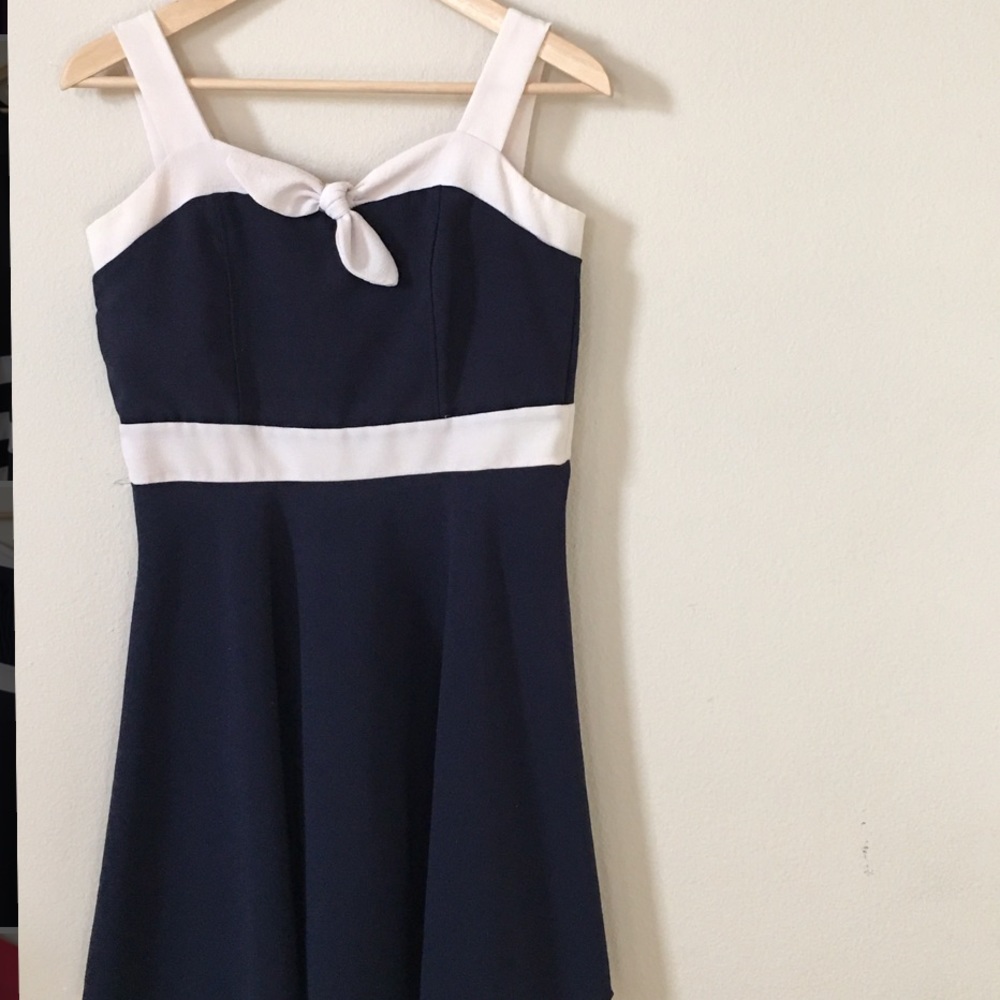White and Navy Blue Mini / Midi Dress